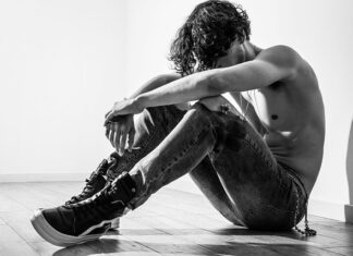 Kiedy facet zostawia żonę dla kochanki?